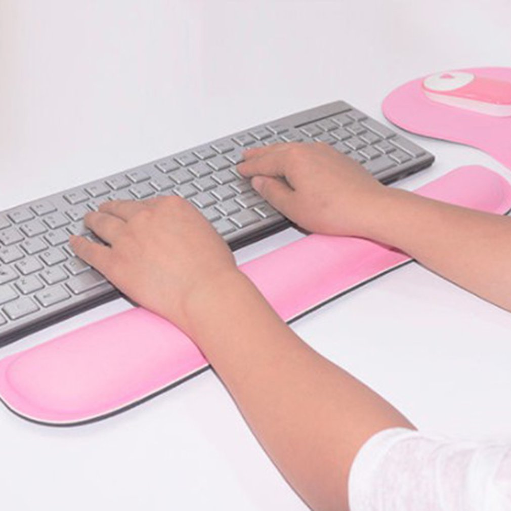 Podkładka pod nadgarstek z pia – Gaming Keyboard Hand recenzja i cena