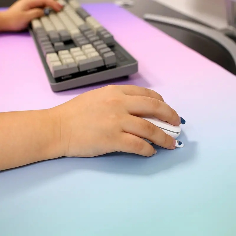 Podkładka pod mysz z podpórką  – Gaming Keyboard Hand recenzja i cena